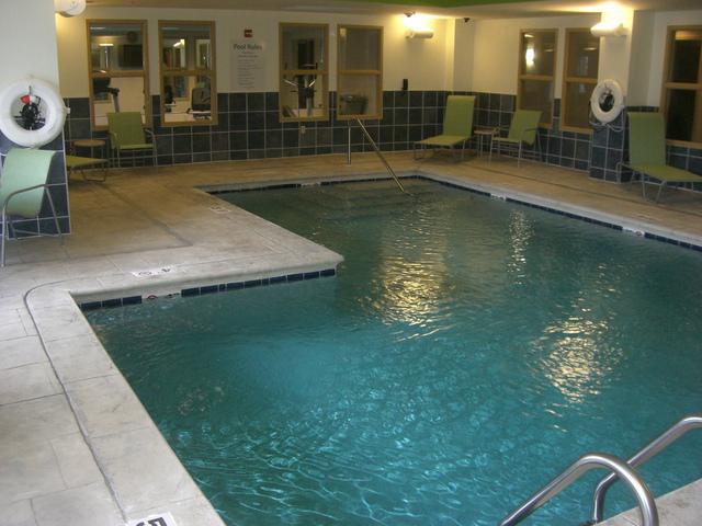 Holiday Inn Express Hotel & Suites Newport South By Ihg Eksteriør bilde