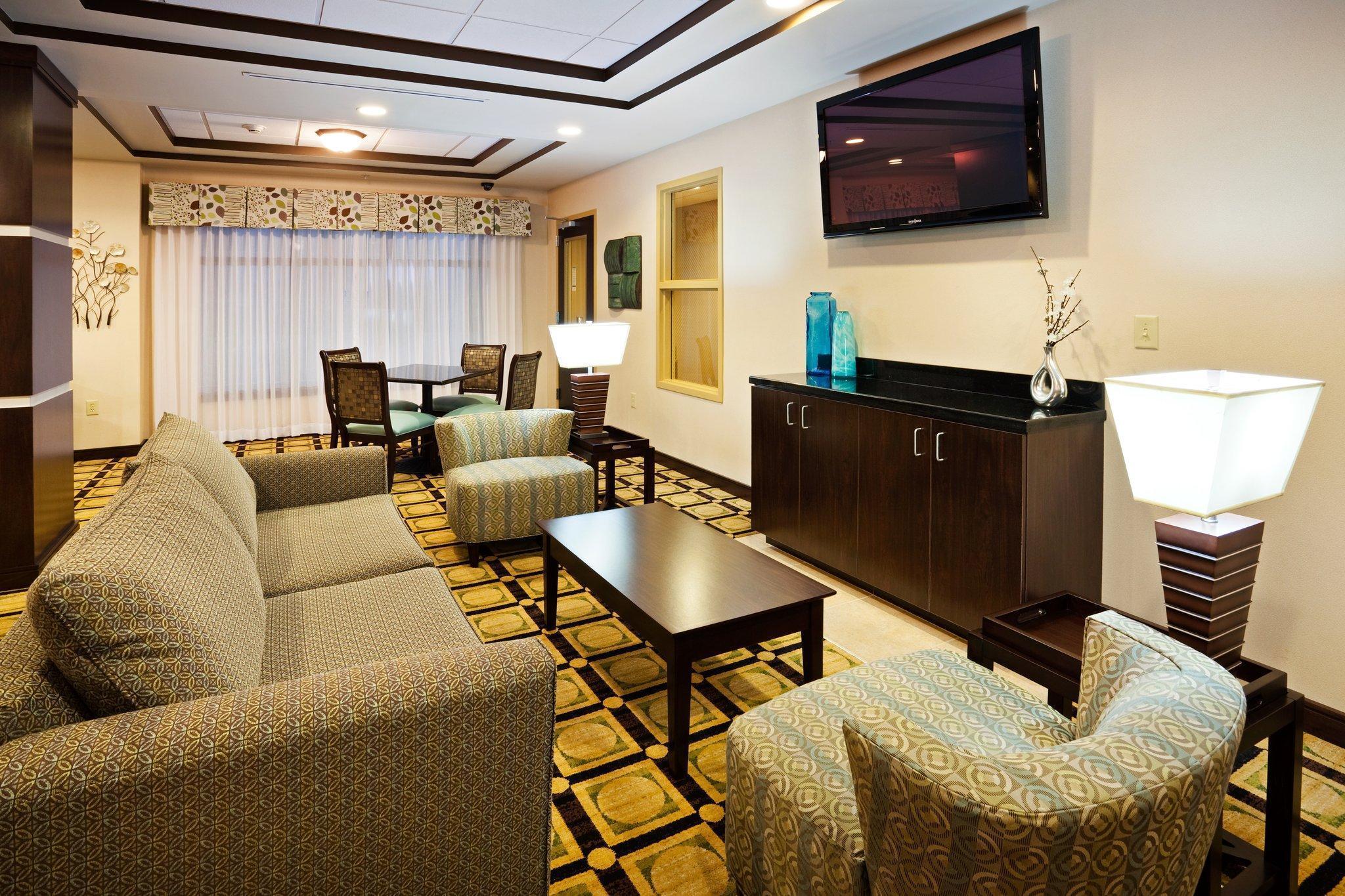 Holiday Inn Express Hotel & Suites Newport South By Ihg Eksteriør bilde