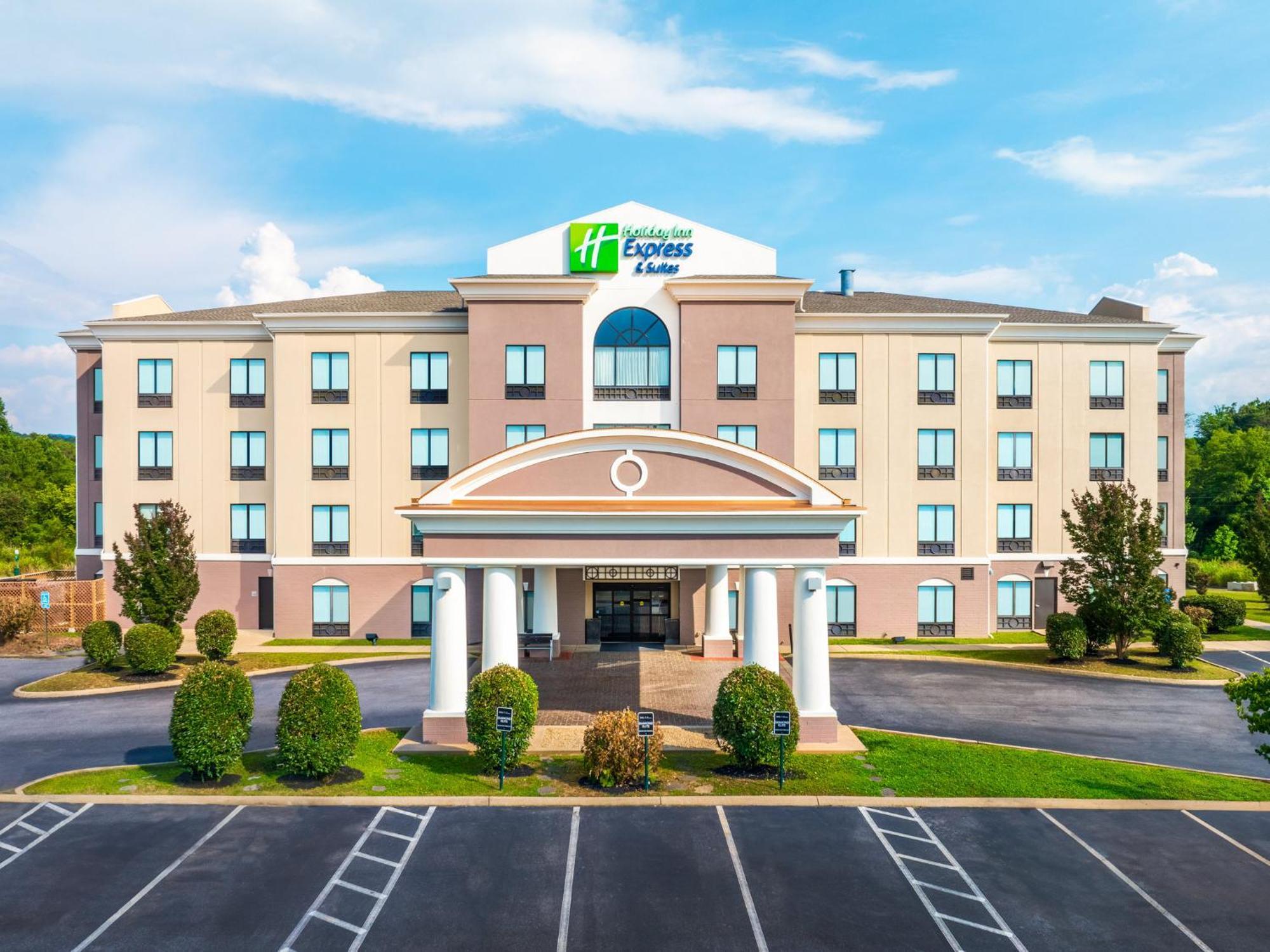 Holiday Inn Express Hotel & Suites Newport South By Ihg Eksteriør bilde