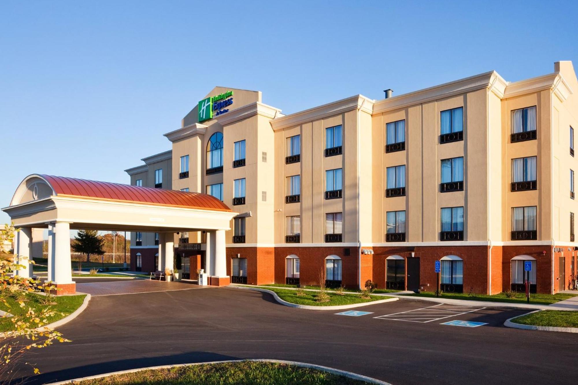 Holiday Inn Express Hotel & Suites Newport South By Ihg Eksteriør bilde