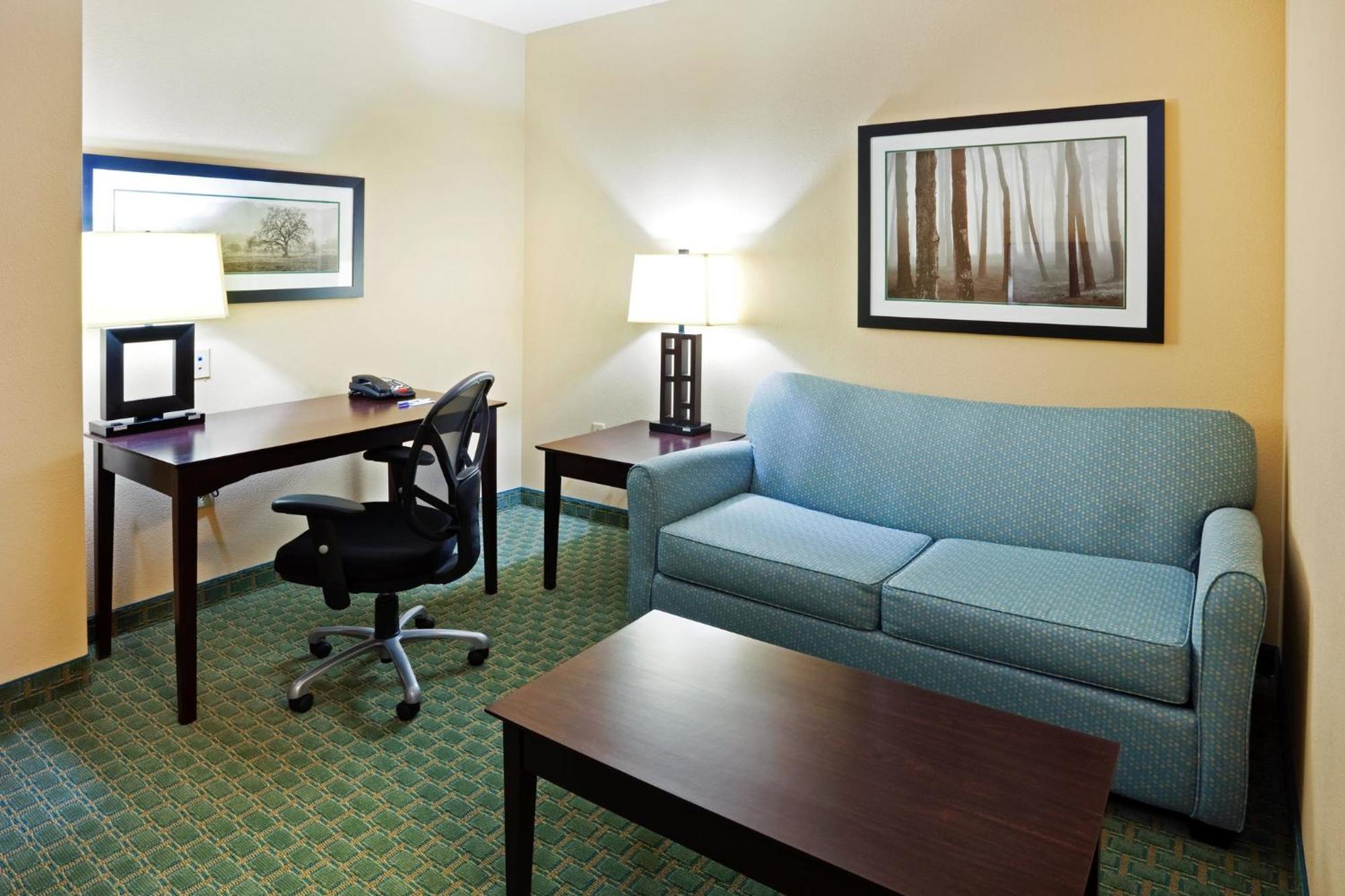 Holiday Inn Express Hotel & Suites Newport South By Ihg Eksteriør bilde