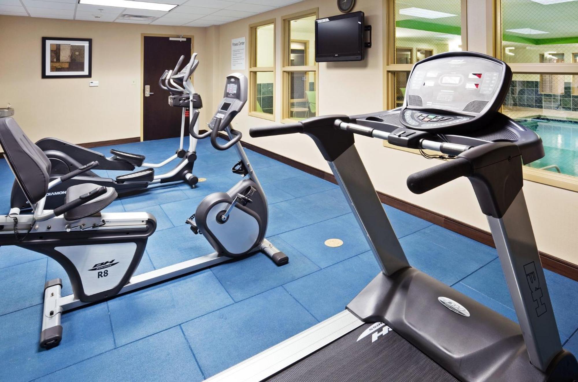 Holiday Inn Express Hotel & Suites Newport South By Ihg Eksteriør bilde