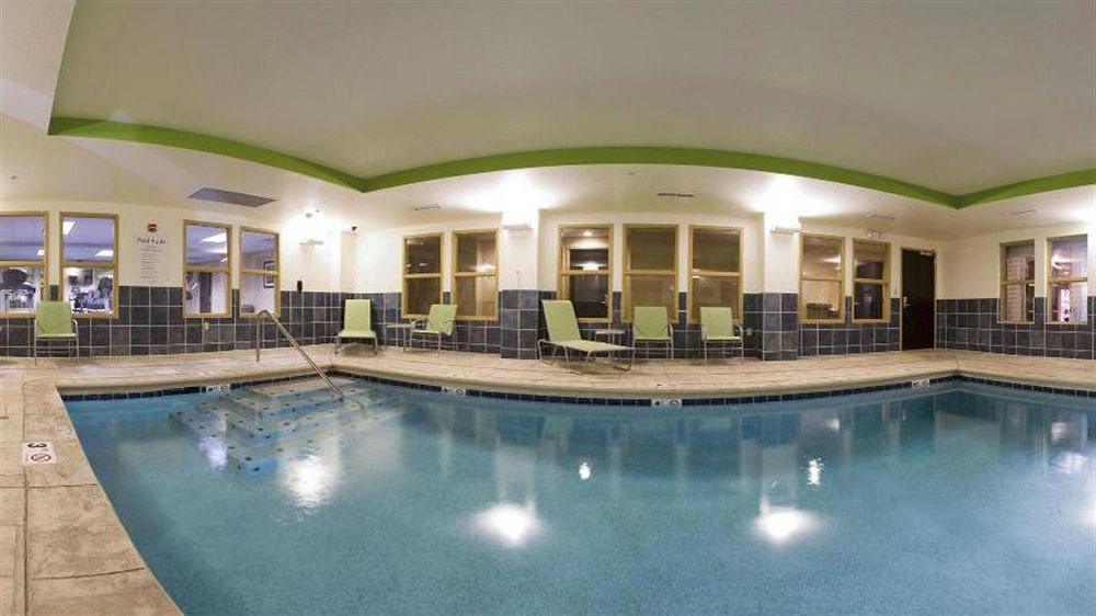 Holiday Inn Express Hotel & Suites Newport South By Ihg Eksteriør bilde